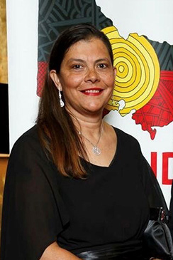 Tracey Evans is the Manager of Aboriginal Employment Programs, in the Aboriginal Economic Development (AED) Branch. 